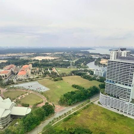 C0704 Almas Suite Seaview & Netflix Stay Nusajaya  Dış mekan fotoğraf